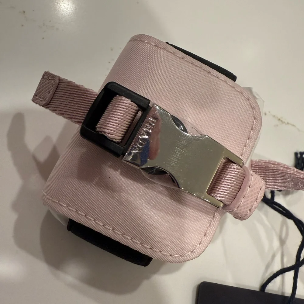 PRADA Tessuto Nylon Metal Triangle Airpods Pro Case Alabastro
